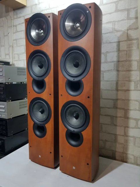 ТОР! Акустика KEF IQ 9,— ФЛАГМАН серії iQ, Hi-Fi ,  2×165 мм НЧ, 200 Вт, 28–40 000 Гц, Made in England