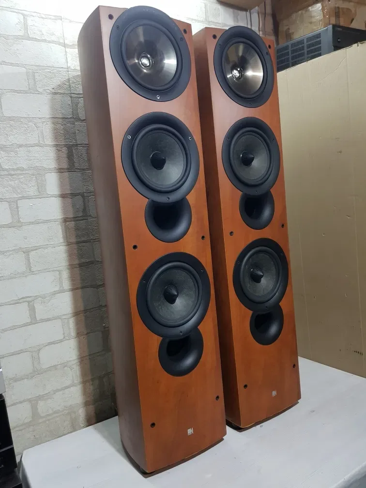 ТОР! Акустика KEF IQ 9,— ФЛАГМАН серії iQ, Hi-Fi ,  2×165 мм НЧ, 200 Вт, 28–40 000 Гц, Made in England — фото 2