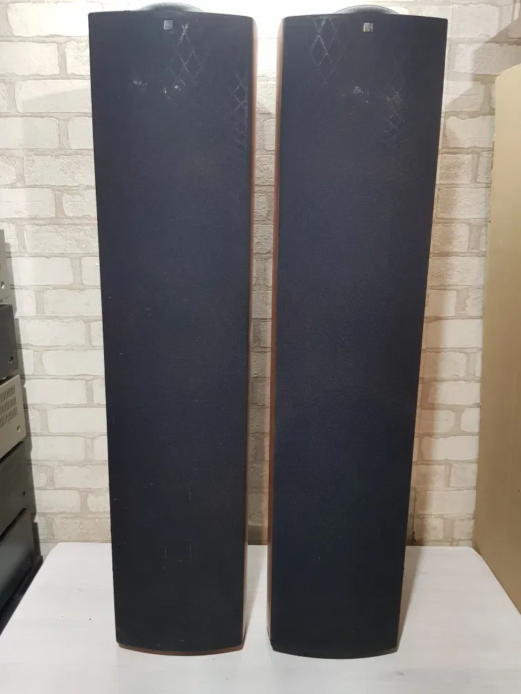 ТОР! Акустика KEF IQ 9,— ФЛАГМАН серії iQ, Hi-Fi ,  2×165 мм НЧ, 200 Вт, 28–40 000 Гц, Made in England — фото 4