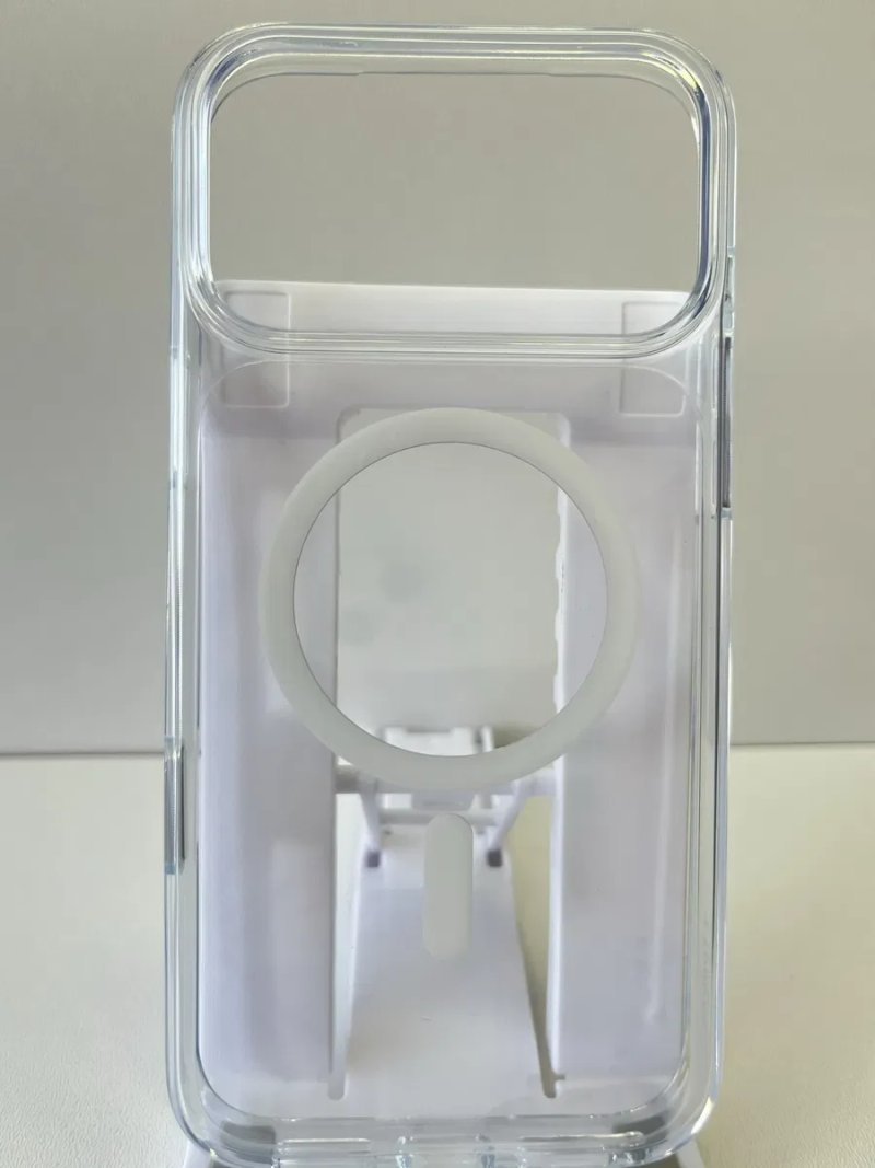 TORRAS Stronger Magnetic MagSafe чохол для iPhone 17/17 Pro/17 Pro Max/18 Pro/18 Pro Max протиударний , матовий,прозорий — фото 5