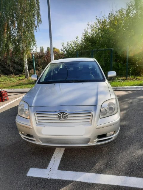 Toyota Avensis 2004