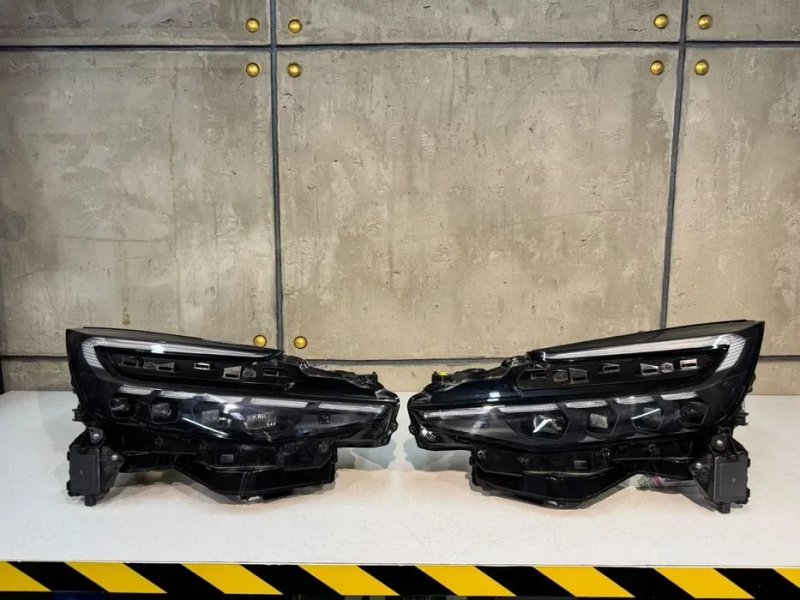Toyota C-HR II 2024 2025 передній бампер в зборі + Full LED Adaptive LED фари оригінал Європа — фото 5