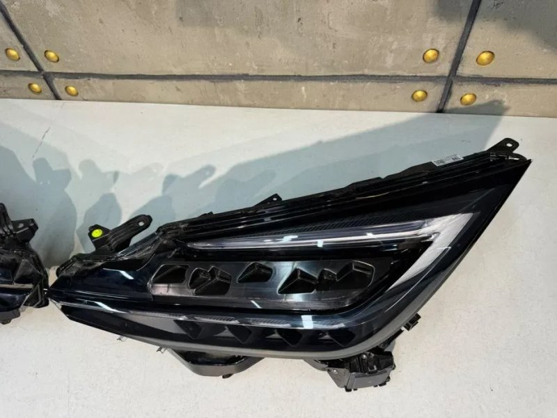Toyota C-HR II Full LED Adaptive LED фара ліва права комплект OEM Europe 81150-F4510 81110-F4510 — фото 4