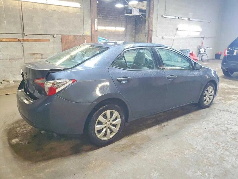 Toyota Corolla LE 2016 • 1.8 бензин • Автомат • Надійний седан з США — фото 5