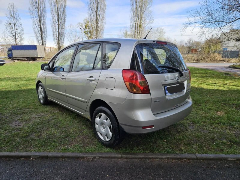 Toyota Corolla Verso 2002 рік 2.0 дизель для військових — фото 4
