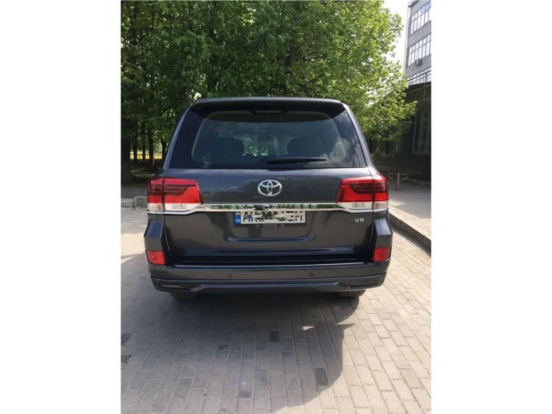 Toyota Land Cruiser 200 Комплект обвісів 2016+ (Executive 2016) Біла — фото 8