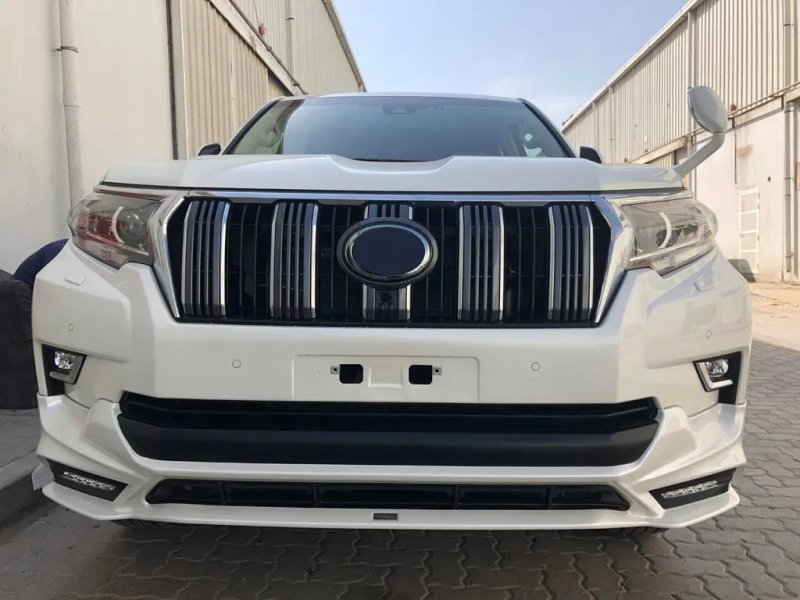 Toyota Prado 150 Обвесы TRD (накладки на бампера с LED) — фото 3