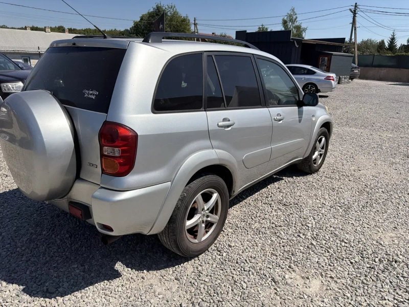 Toyota Rav 4 2005 рік дизель — фото 3