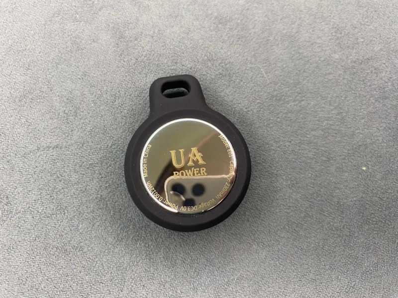 Трекер UA Power AirTag GPS брелок для поиска животных, авто, детей — фото 6