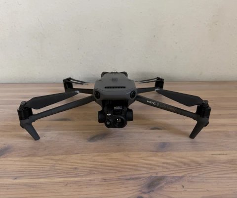 Тушка дрон Dji mavic 3t наліт 7 год.