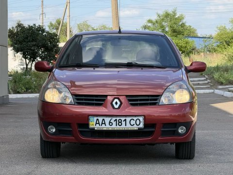 У продажу Renault Clio 2006 !!!