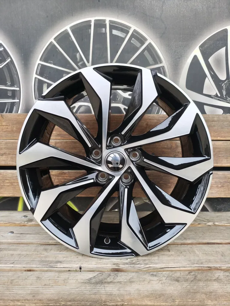 777 уценка Новые диски R18 5/112 Skoda Superb Octavia Kodiaq Karoq VW Audi — фото 2
