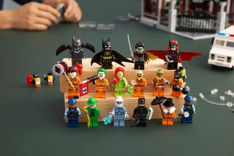 ‼️В КОРОБОЧЦІ‼️Конструктор Batman Arkham Asylum Притулок Аркхем (76300) 2953 деталі‼️ — фото 4