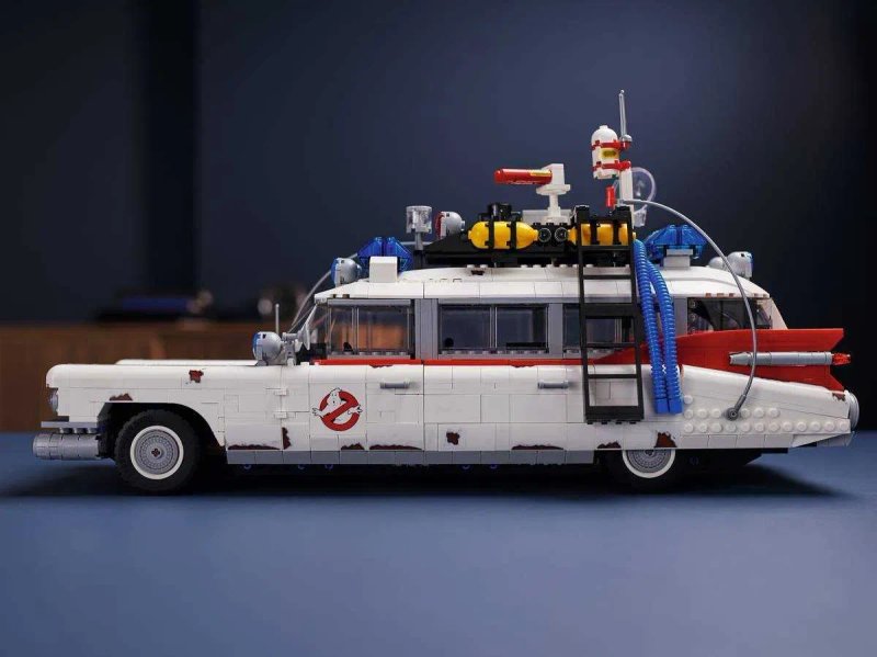 ‼️В КОРОБОЧЦІ‼️Конструктор Ghostbusters ECTO-1 Мисливці за привидами Icons (10274) 2352 деталі‼️ — фото 4