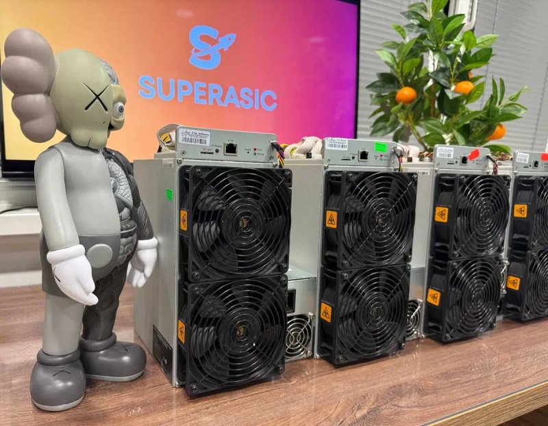 В наявності - Асіки Antminer Z15 425 k/Sol. Майнер, Antminer — фото 4