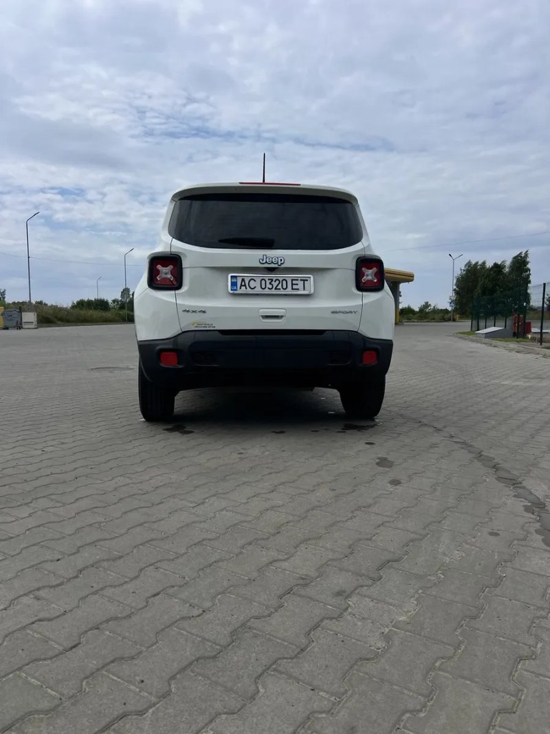В продажі JEEP renigat, стан відмінний вкладень не потребує — фото 4