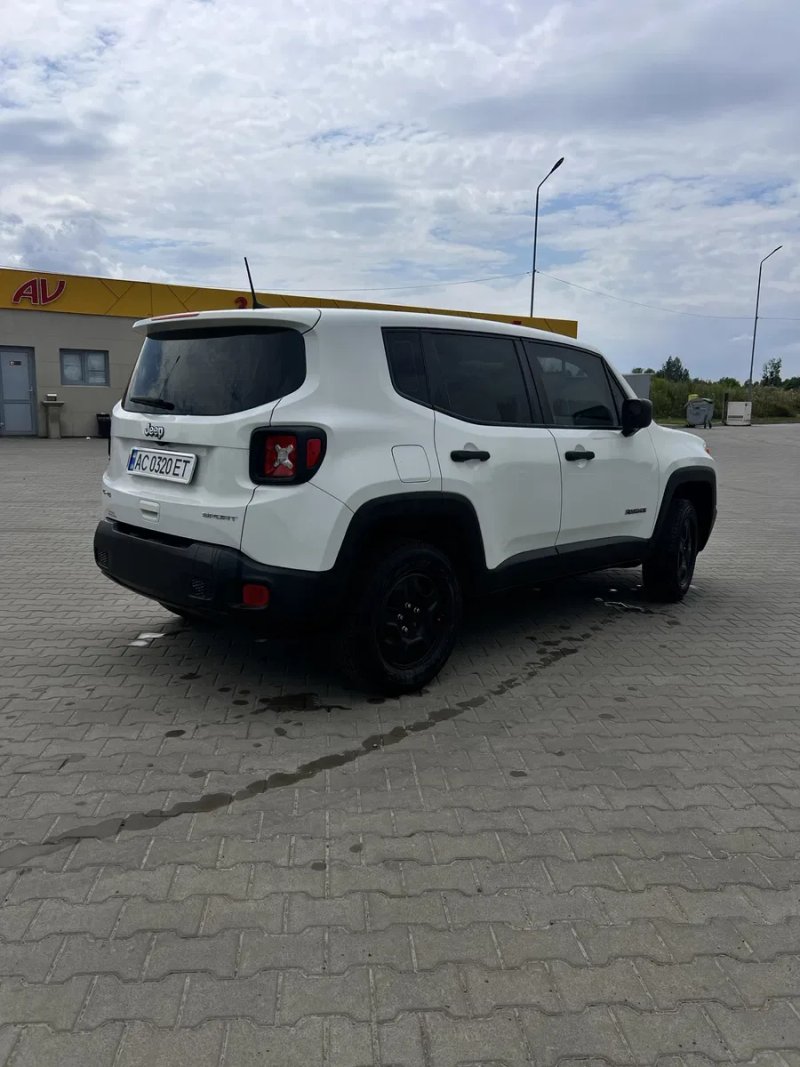 В продажі JEEP renigat, стан відмінний вкладень не потребує — фото 5