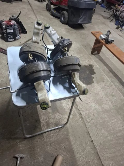 Вакуумний підсилювач гальм toyota avensis t25 0204024548, 4720005150
