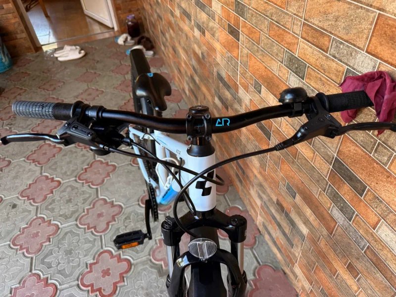 Велосипед CUBE Acid 240 24''XS'' SHIMANO, SR Suntour Гідравліка IDEAL 6-10 Років Дитячий — фото 4