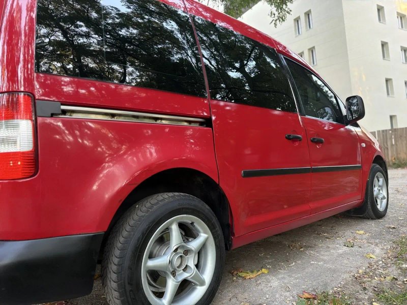 Volkswagen Caddy 1.9TDI (ПАССАЖИР) — фото 5