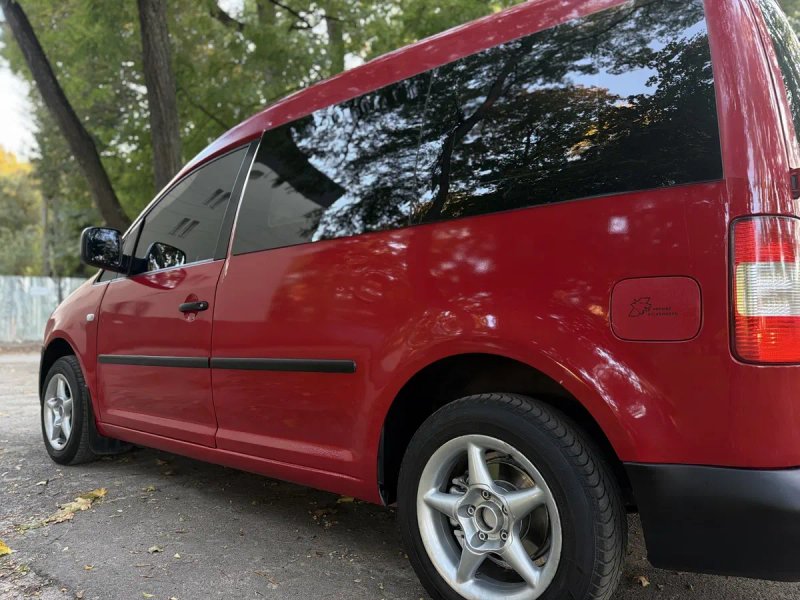 Volkswagen Caddy 1.9TDI (ПАССАЖИР) — фото 6