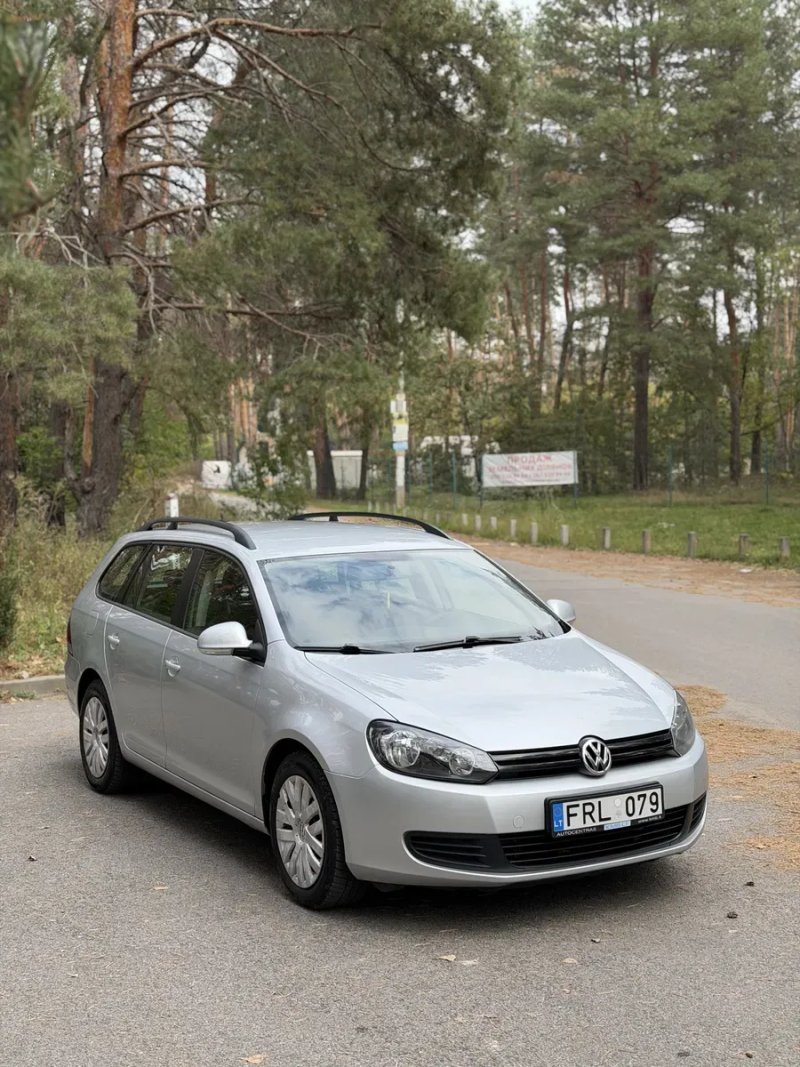 Volkswagen Golf 2011 Год 1.6 дизель — фото 3
