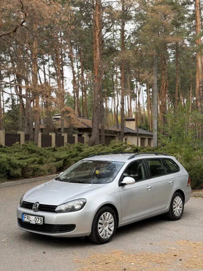 Volkswagen Golf 2011 Год 1.6 дизель — фото 4