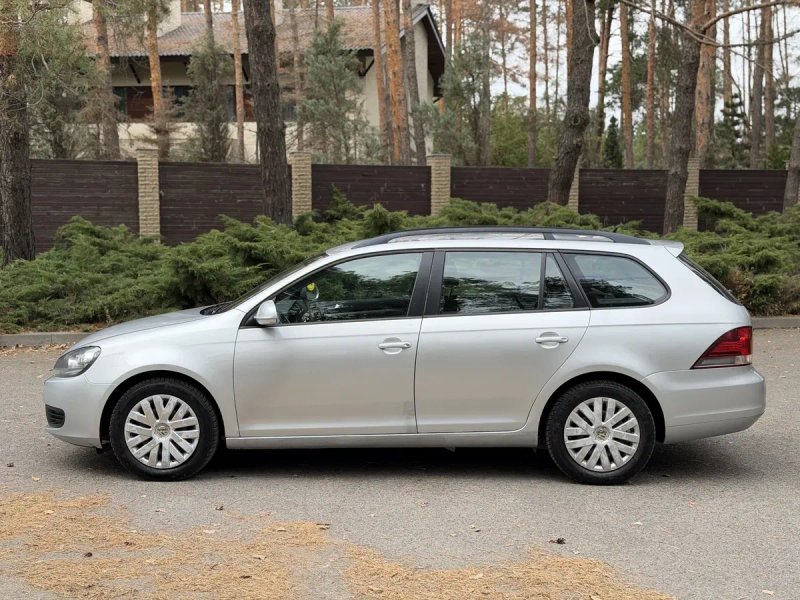 Volkswagen Golf 2011 Год 1.6 дизель — фото 7