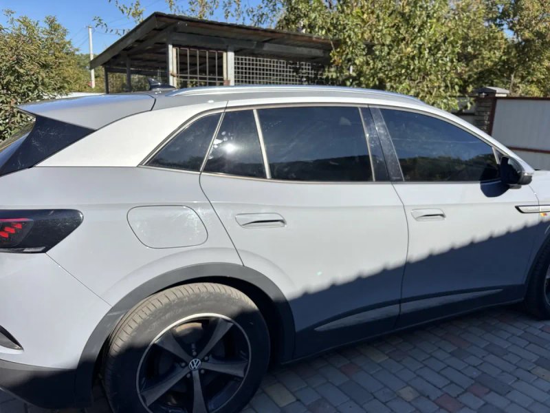 Volkswagen id 4 продам — фото 4