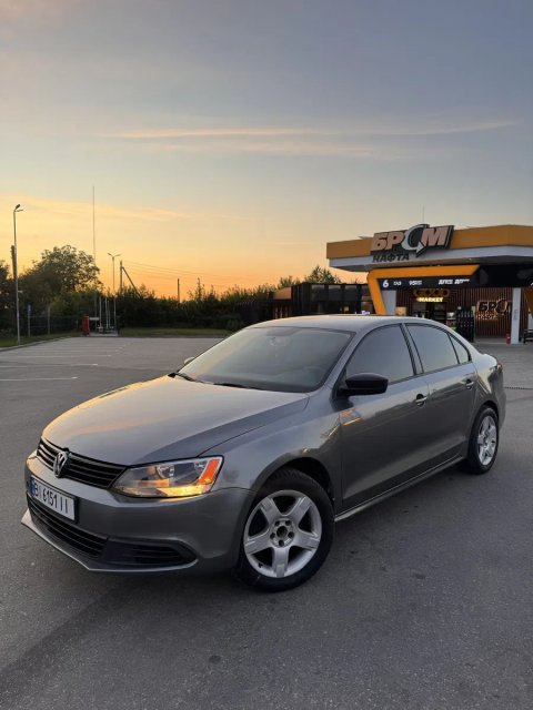 Volkswagen Jetta 2.0 MPI