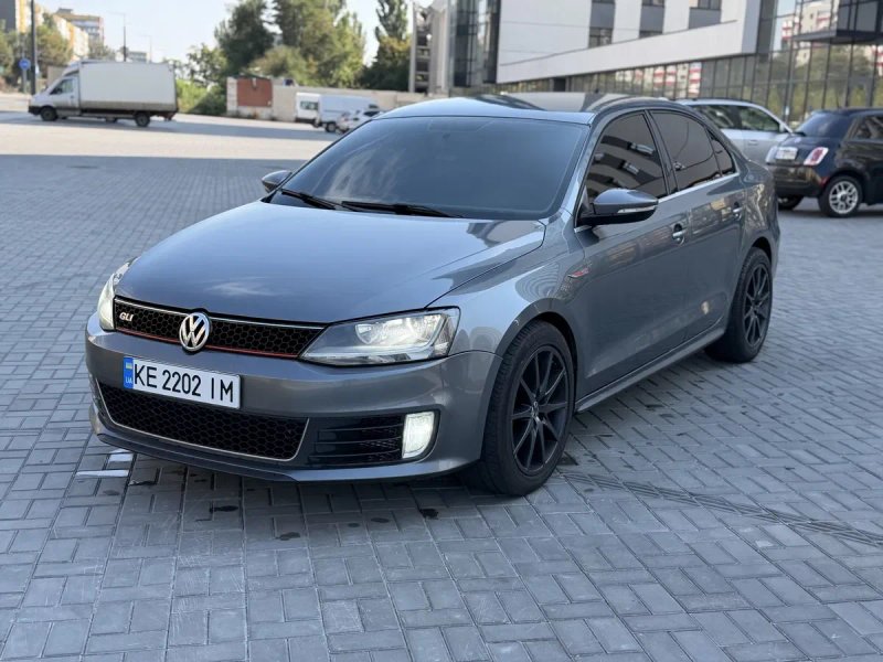 Volkswagen Jetta GLI 2.0 возможен обмен — фото 5