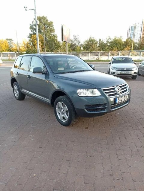 Volkswagen Touareg
