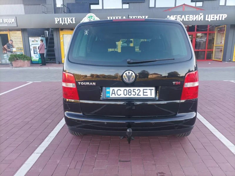 Volkswagen Touran   2.0 tdi — фото 6