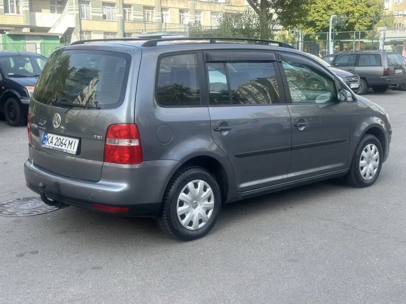 Volkswagen Touran 2007 року, 1.4 TSI, DSG DQ250 — фото 4