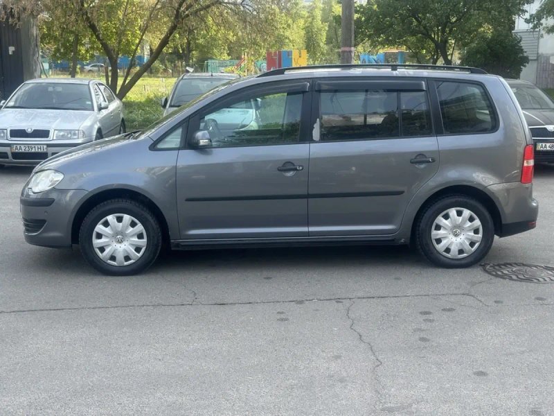 Volkswagen Touran 2007 року, 1.4 TSI, DSG DQ250 — фото 6