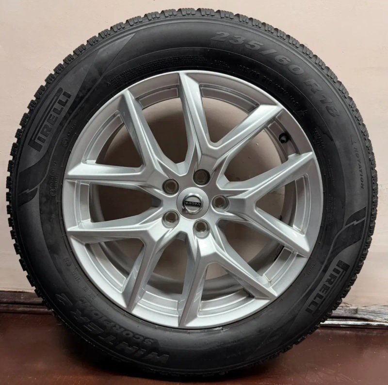 Volvo XC60 R18 оригінальні диски шини зимові Pirelli 235 60 18 Scorpion Winter 2 — фото 3