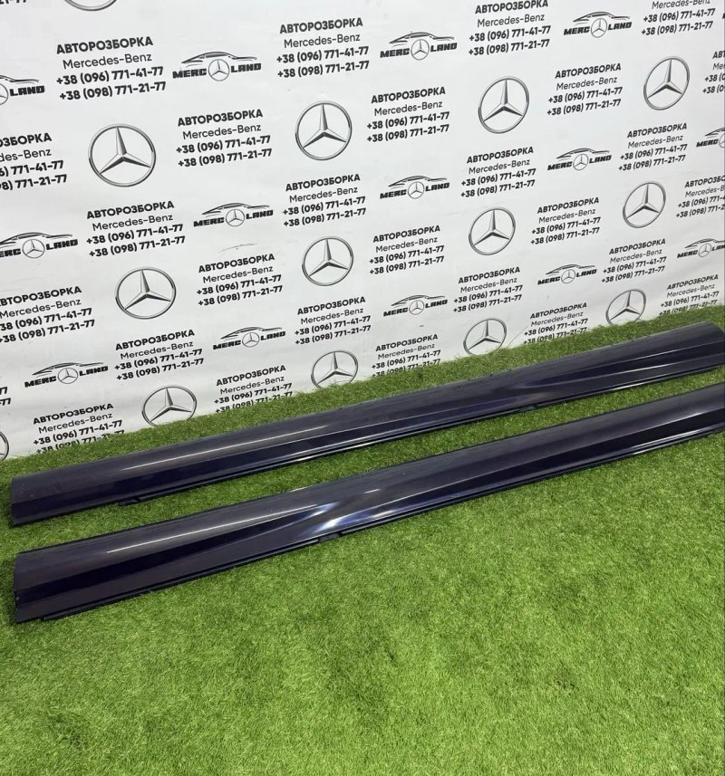 W204 amg накладки на пороги амг поріг Мерседес C-class — фото 5