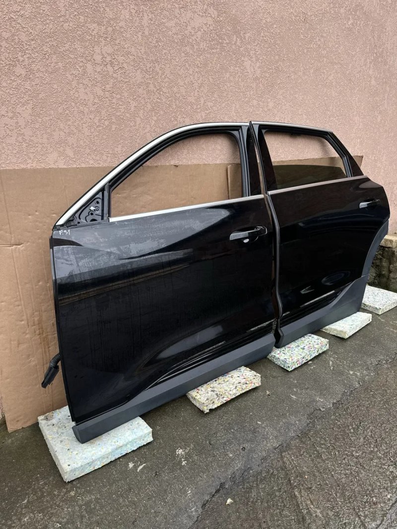 Y9T   Двері Дверка Двери Дверь Ауди Етрон Audi Etron Ауді Єтрон — фото 6