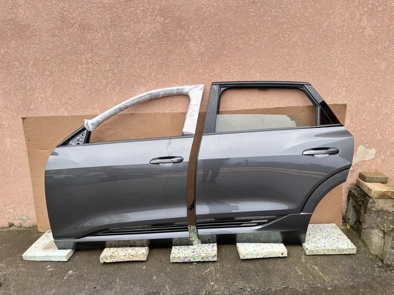 Y9T   Двері Дверка Двери Дверь Ауди Етрон Audi Etron Ауді Єтрон — фото 7