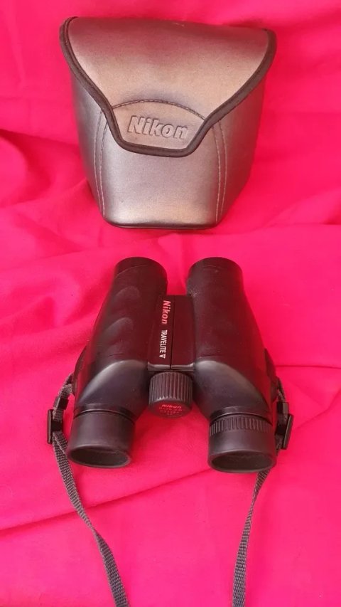 Японський міні бінокль Nikon Travelite V 9x25