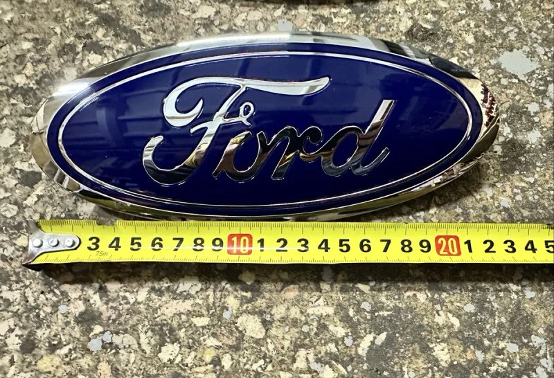 Ємблема, логотип в решітку радіатора Ford edge 2015, 2019, 2021 — фото 4