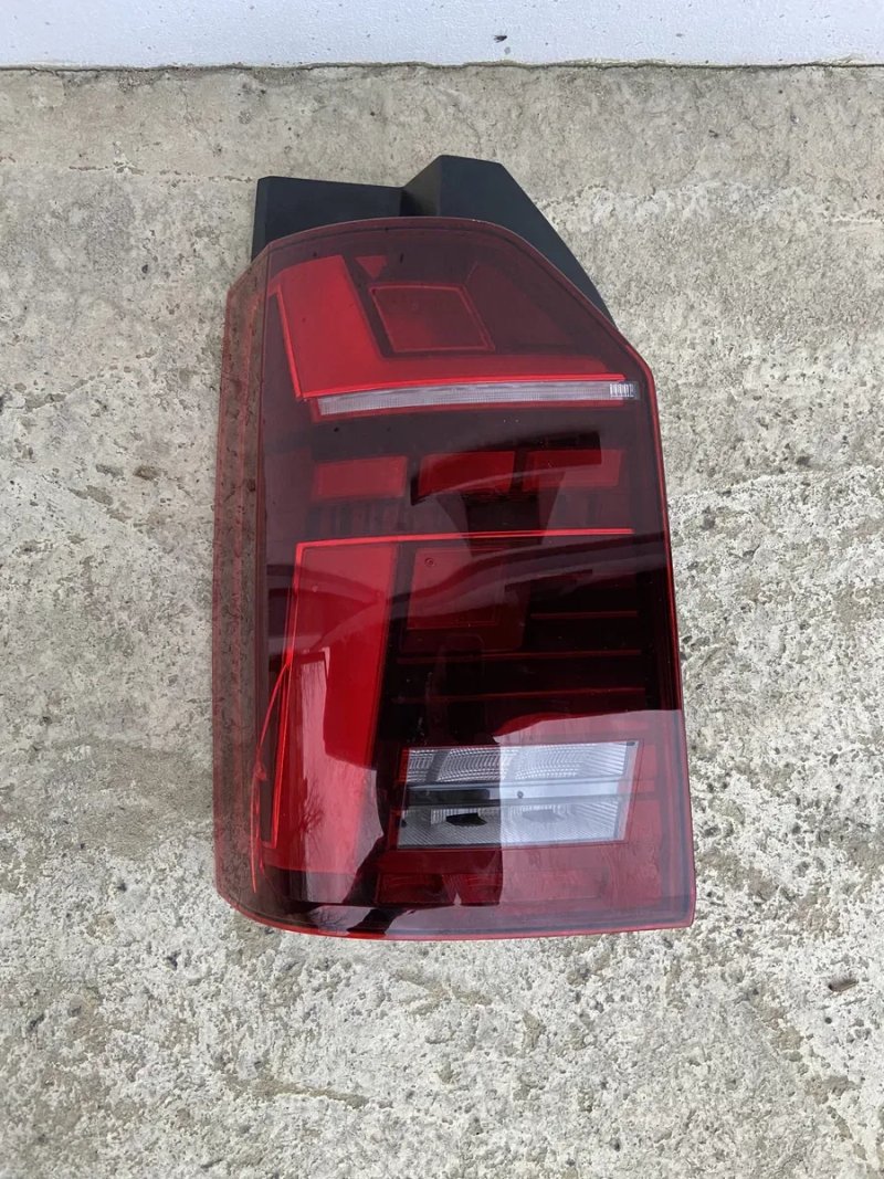 Задній левий Фанар VW T 6 Led multivan — фото 8