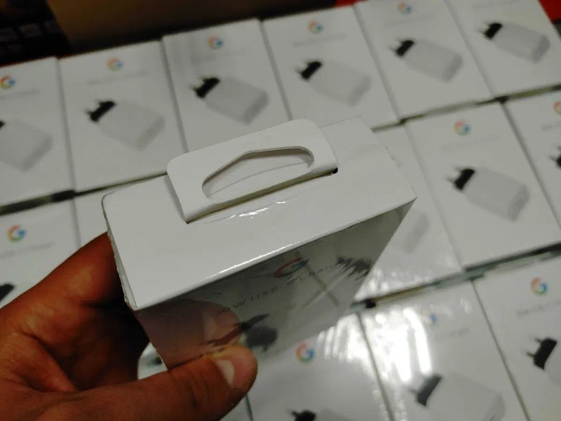 Зарядка Google Pixel 30W USB-C Power Charger EU White (GA03502-EU) — фото 5
