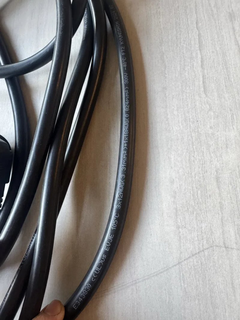 Зарядка tesla usa NACS, тесла сша, майже нова, у відмінному стані. — фото 7