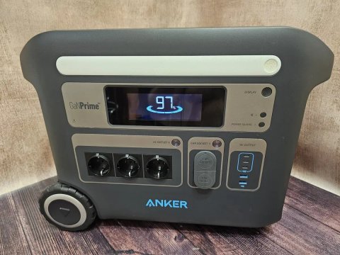 Зарядна станція Anker Powerhouse 767 (Anker Solix F2000)/ 2400 Вт / 2048 Вт⋅год / LiFePO4 б/в з гарантією