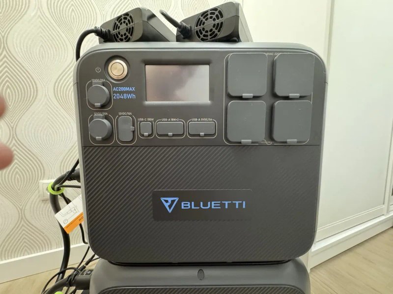 Зарядна станція Bluetti AC200MAX 2200W 2048Wh (LiFePO4, чистий синус, стан нової) як Ecoflow — фото 2