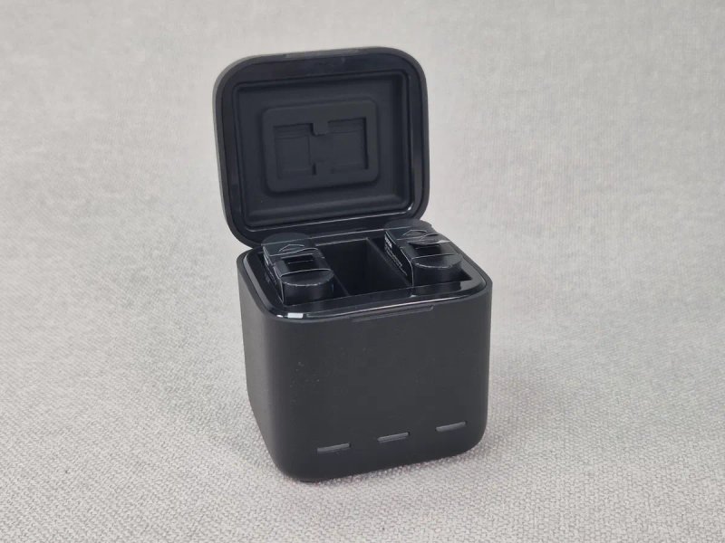 Зарядне Telesin + 2 акумулятори 1720 mAh для GoPro Hero 12 / 11 / 10 / 9 — фото 6