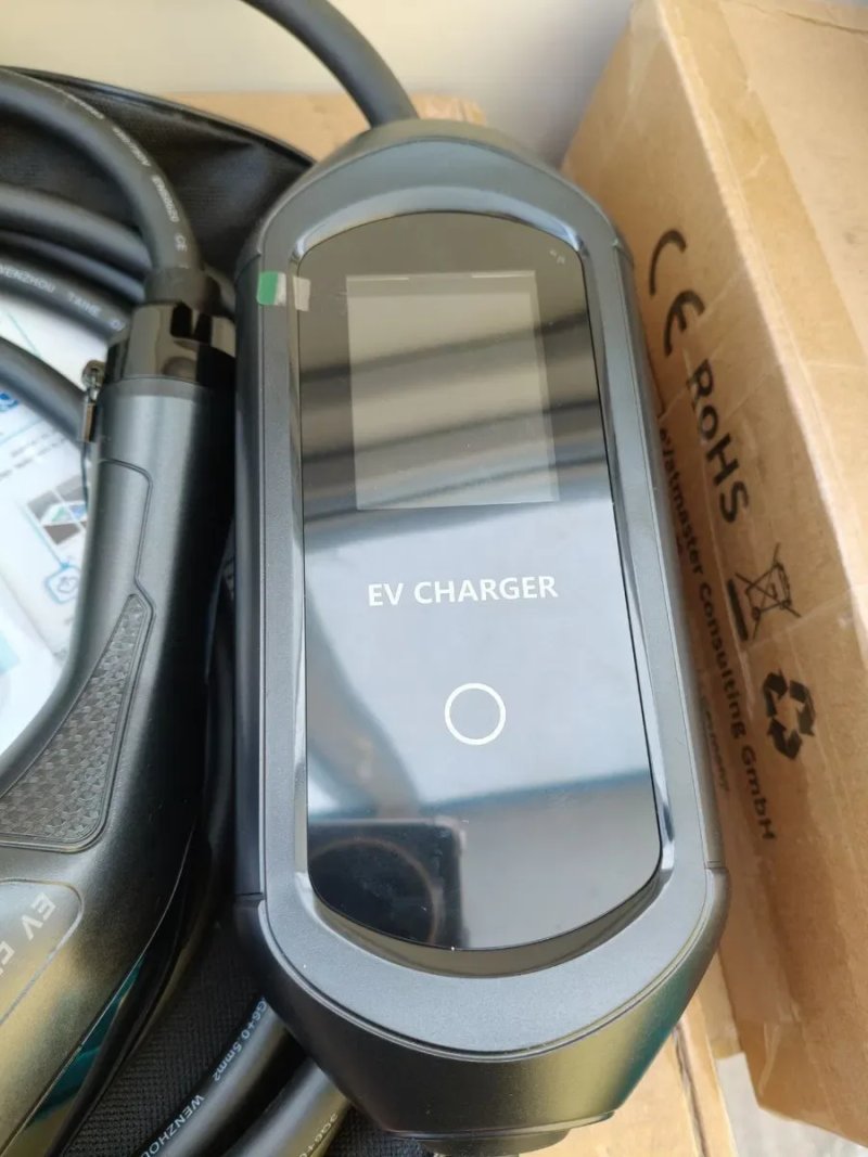 Зарядний пристрій для електромобіля 7.2kW 32A Wi-Fi APP Bluetooth Type1 Type2 GBT портативна EV зарядка  5м  IP66 Америка Європа Китай — фото 2