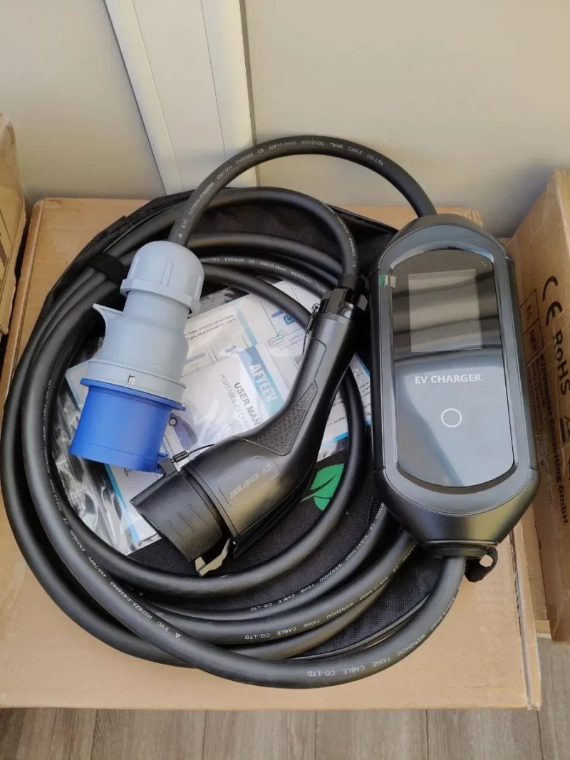 Зарядний пристрій для електромобіля 7.2kW 32A Wi-Fi APP Bluetooth Type1 Type2 GBT портативна EV зарядка  5м  IP66 Америка Європа Китай — фото 5