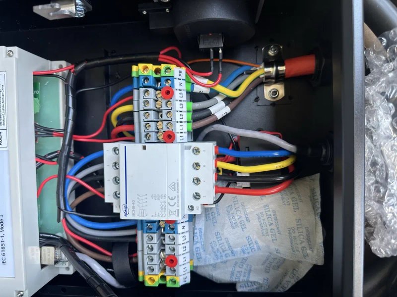 Зарядний пристрій Зарядна станція Зарядка 3 фази 11 kw 16А — фото 5